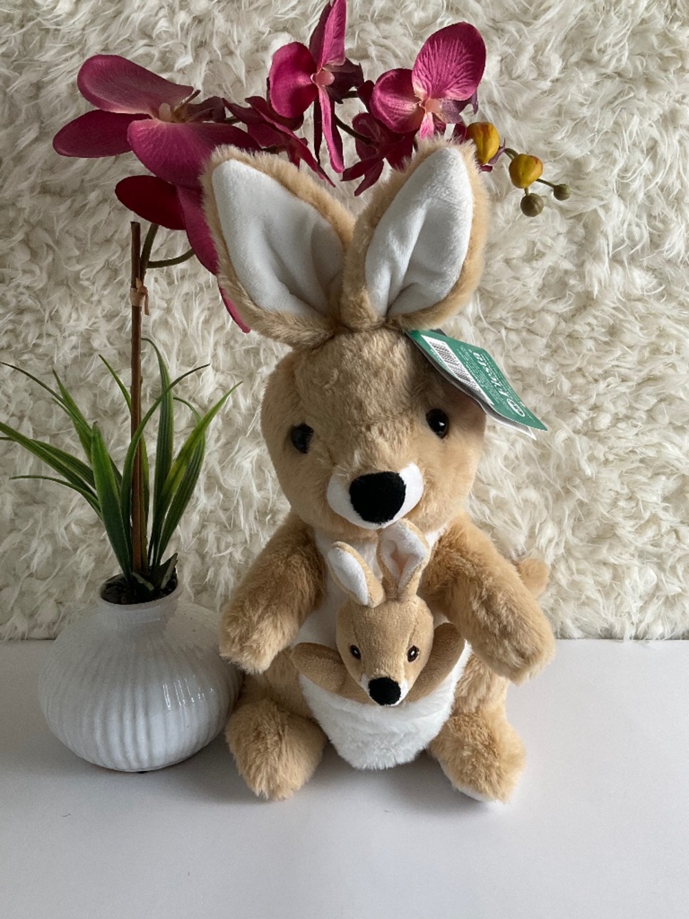 MOM AND BABY KANGAROO STUFFED PLUSH TOY/STUFFED ANIMAL~NEW!